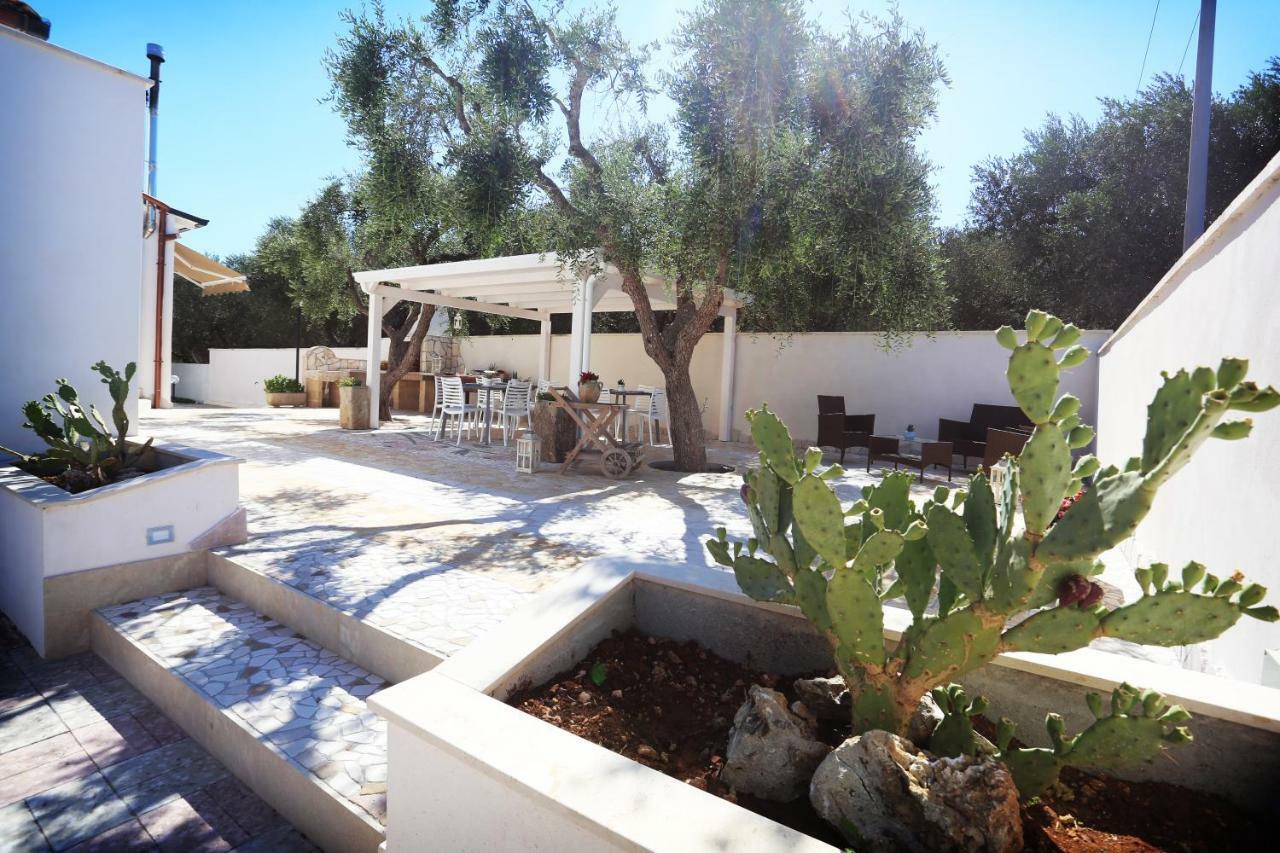 Bed and Breakfast Il Giardino Degli Aromi Cerfignano Exterior foto